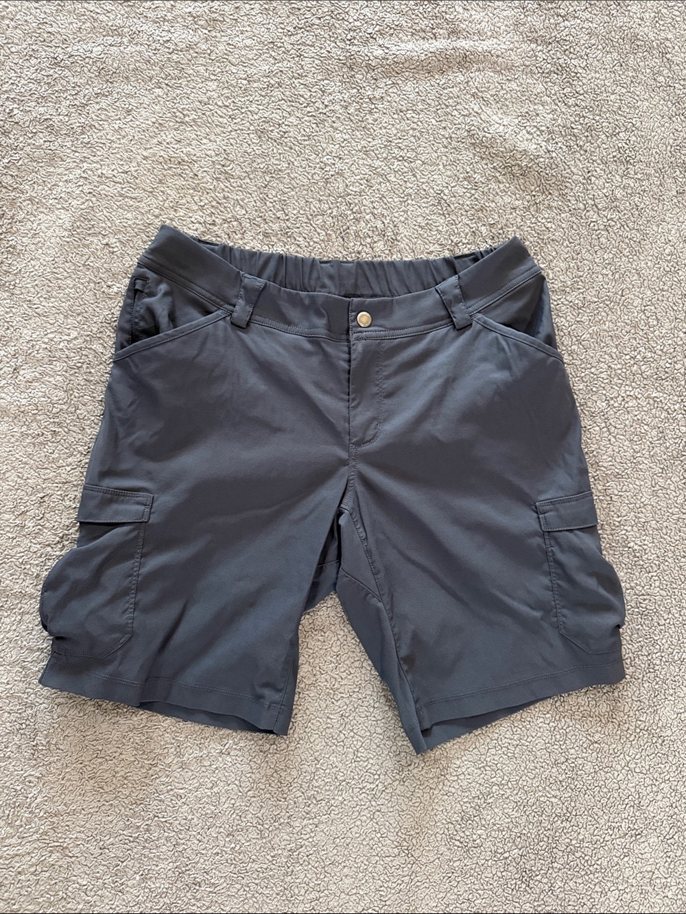 Duluth Trading Co Women's Cargo Shorts — Charcoal Gray